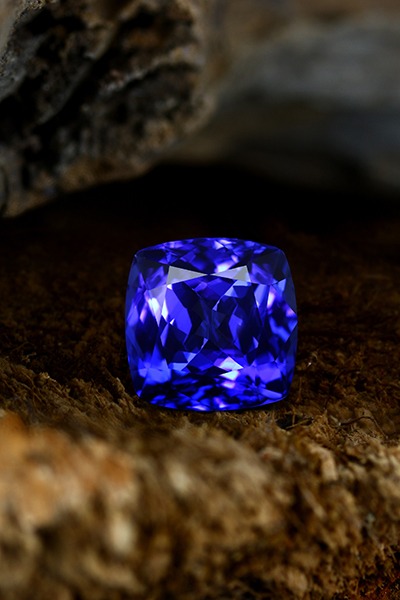 Les plus belles pierres précieuses bleues en joaillerie